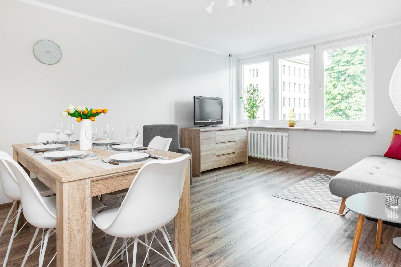 Apartments Warsaw Solidarnosci By Renters Экстерьер фото