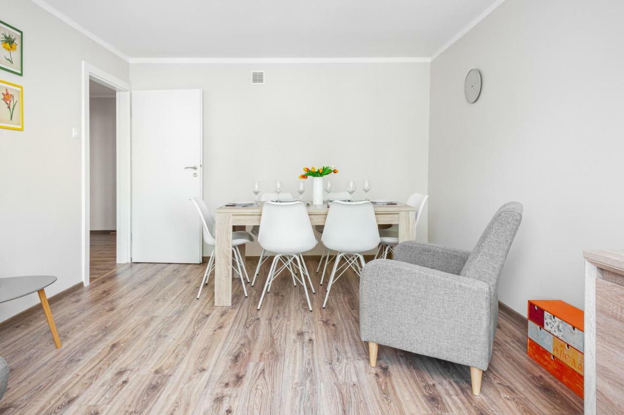 Apartments Warsaw Solidarnosci By Renters Экстерьер фото