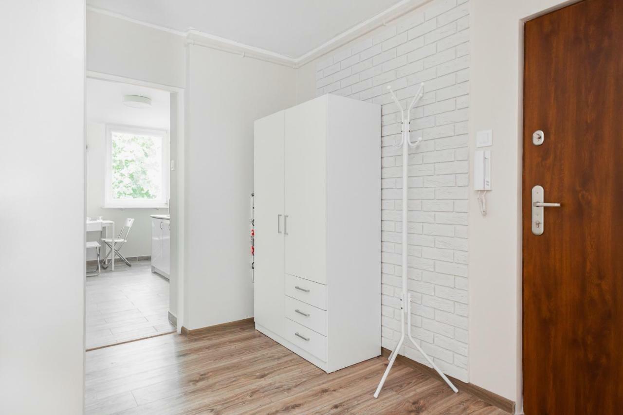 Apartments Warsaw Solidarnosci By Renters Экстерьер фото